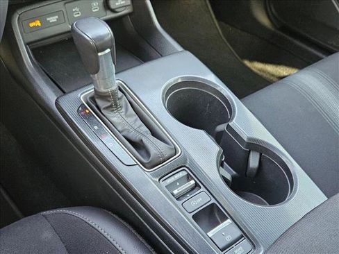 Used 2025 Honda Civic Sport image 12