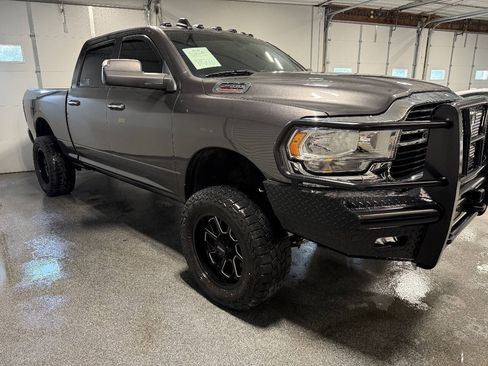 Used 2019 RAM 2500 Big Horn AWD/4WD image 3