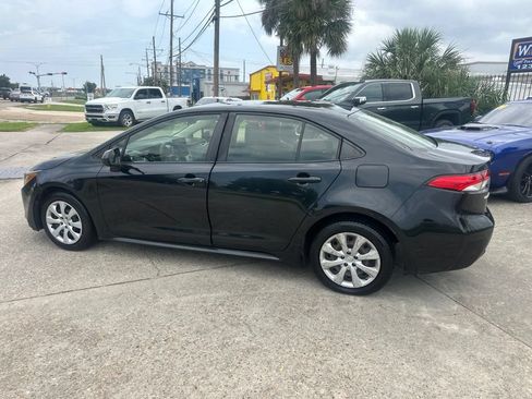 Used 2020 Toyota Corolla LE FWD image 5