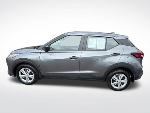 Used 2024 Nissan Kicks S FWD image 6