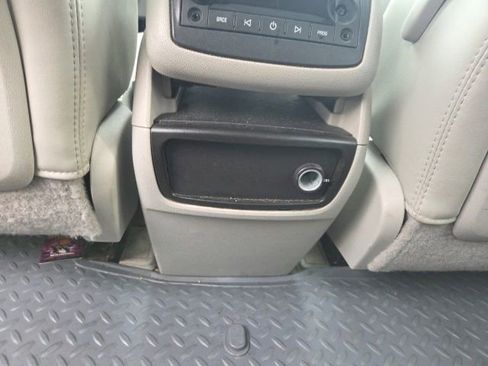 Used 2012 GMC Acadia SLT image 54