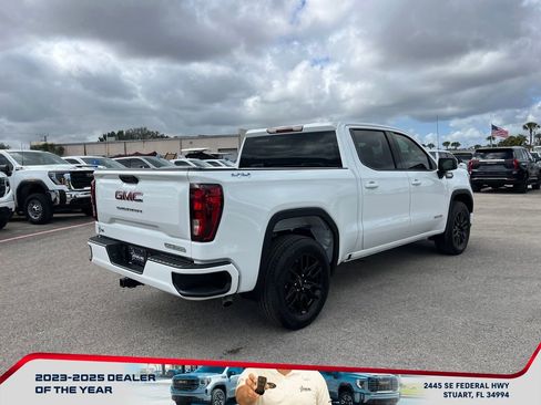 New 2026 GMC Sierra 1500 Elevation image 7