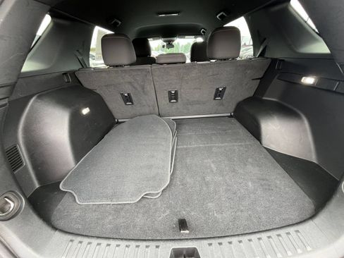 Used 2025 Chevrolet Equinox LT FWD image 31