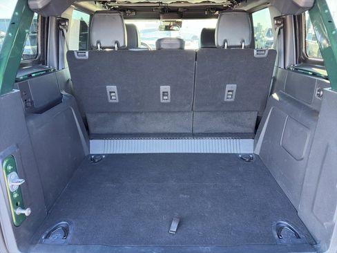 Used 2024 Ford Bronco Wildtrak image 26