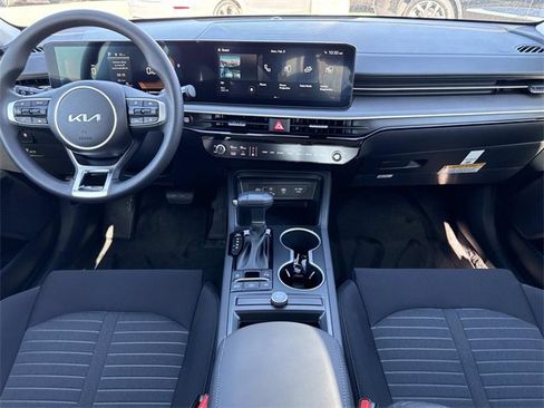 New 2026 Kia K5 LXS image 17