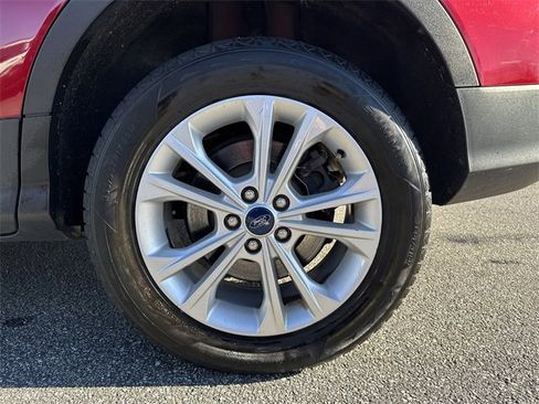 Used 2019 Ford Escape SEL image 20