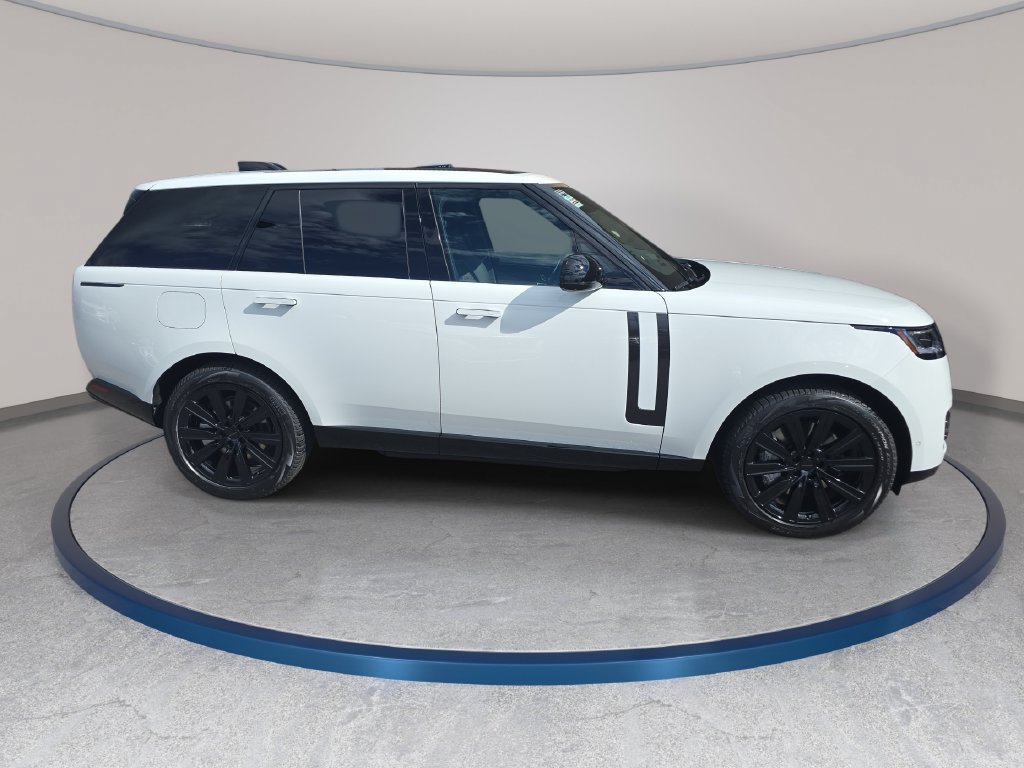 New 2026 Land Rover Range Rover SE AWD/4WD image 4