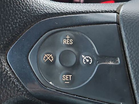 Used 2018 Chevrolet Silverado 1500 W/T w/ Special Service Package image 28