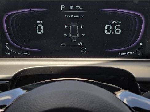 New 2026 Kia Seltos S FWD image 11