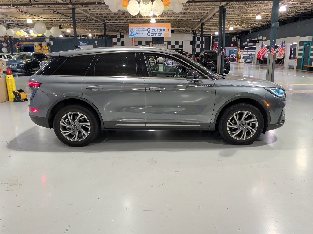Used 2023 Lincoln Corsair AWD w/ Equipment Group 101A image 10