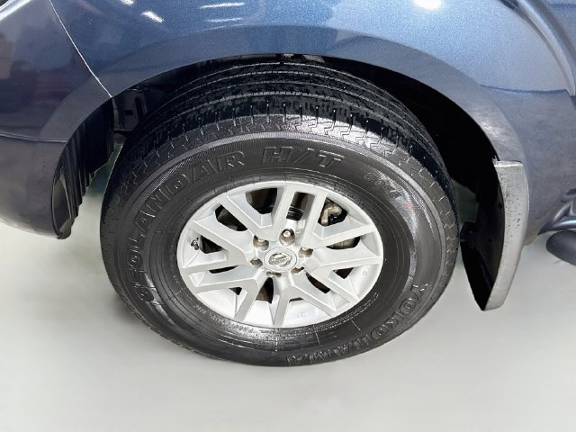 Used 2019 Nissan Frontier SV w/ Value Truck Package AWD/4WD image 32