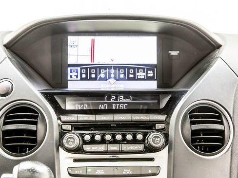 Used 2014 Honda Pilot Touring image 18