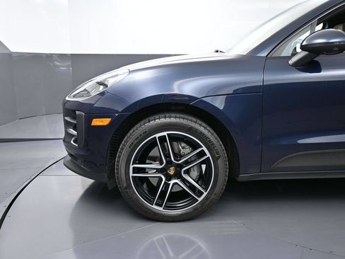 Certified 2021 Porsche Macan S AWD/4WD image 12