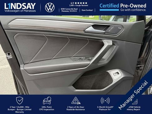 Certified 2023 Volkswagen Tiguan SEL R-Line image 9