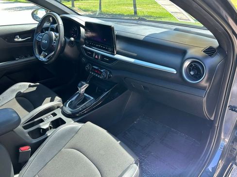 Used 2024 Kia Forte GT-Line w/ GT-Line Premium Package FWD image 43