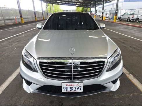 Used 2015 Mercedes-Benz S 63 AMG 4MATIC Sedan w/ Driver Assistance Package image 2