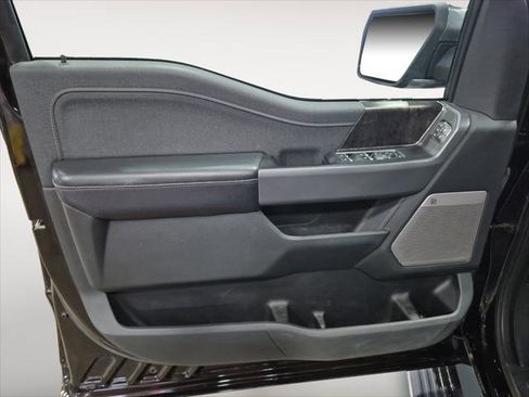 Used 2021 Ford F150 Lariat w/ Equipment Group 502A High AWD/4WD image 11