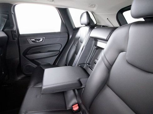 Certified 2025 Volvo XC60 B5 Core w/ Climate Package image 24