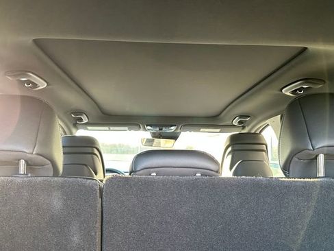 Used 2024 Kia Sportage X-Line image 10