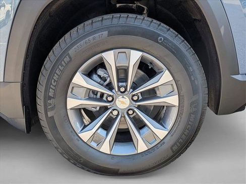 New 2026 Chevrolet Equinox LT w/ Safety and Technology Package AWD/4WD image 10