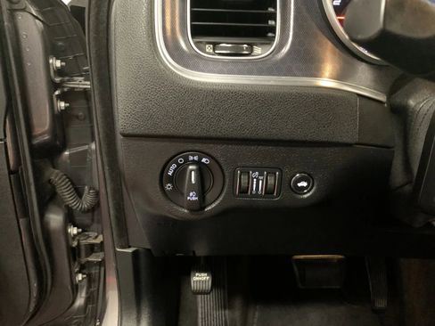 Used 2016 Dodge Charger SXT w/ Rallye Group image 26