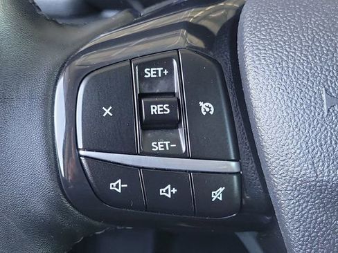 Used 2022 Ford Escape SEL w/ Technology Package FWD image 8
