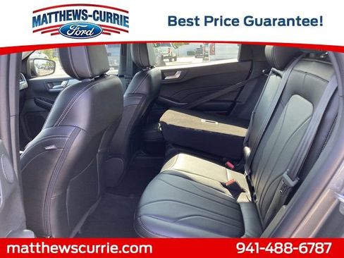 New 2025 Ford Escape SE w/ PHEV Premium Package image 13