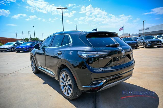 Used 2021 Buick Envision Avenir w/ Technology Package II FWD image 3