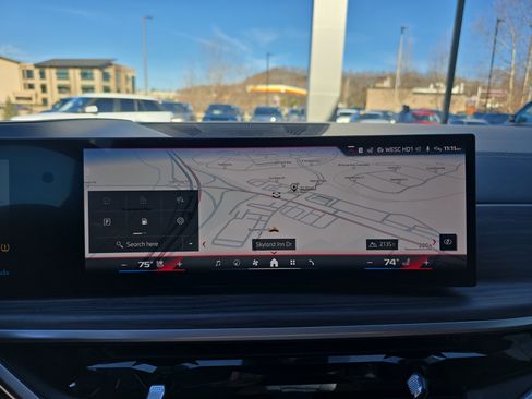 Used 2024 BMW X5 M60i w/ Executive Package image 29