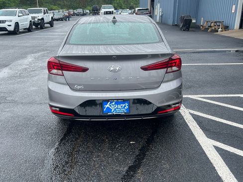 Used 2020 Hyundai Elantra Value Edition w/ Cargo Package (C1) FWD image 5
