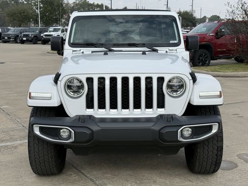 Used 2021 Jeep Wrangler Unlimited Sahara w/ Safety Group image 9