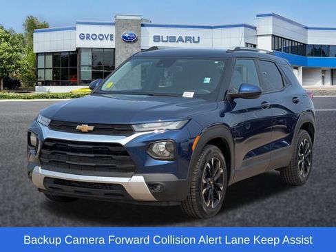 Used 2023 Chevrolet TrailBlazer LT FWD image 1