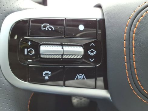 New 2026 Genesis GV70 2.5T Sport Prestige AWD/4WD image 19