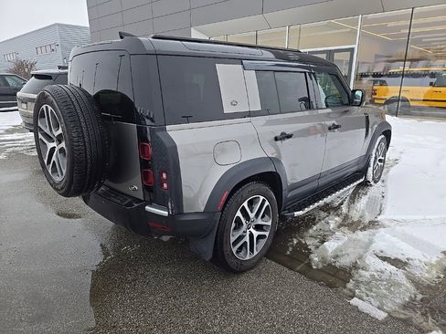 Used 2022 Land Rover Defender 110 XS Edition image 5
