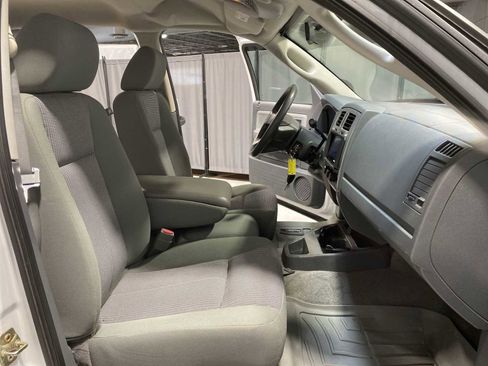 Used 2007 Dodge Dakota SLT w/ Mopar Chrome Edition Group image 14