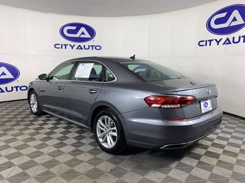 Used 2020 Volkswagen Passat 2.0T SE image 5