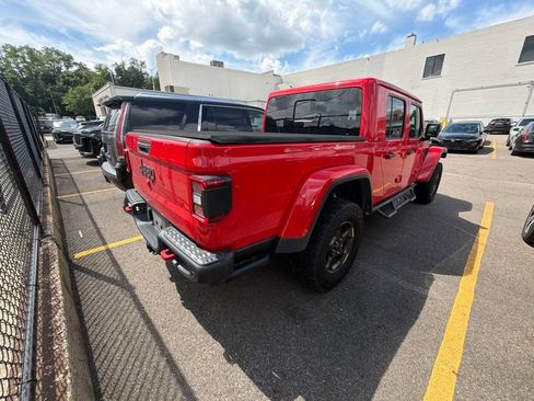 Used 2021 Jeep Gladiator Rubicon AWD/4WD image 6