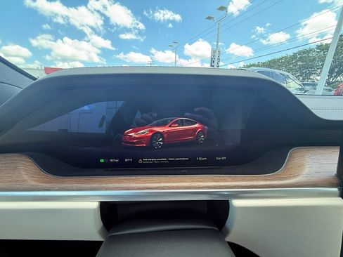 Used 2022 Tesla Model S AWD/4WD image 7