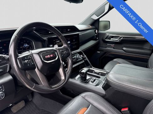 Used 2023 GMC Sierra 1500 AT4 w/ Technology Package AWD/4WD image 2