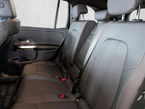 Certified 2025 Mercedes-Benz GLB 250 image 20