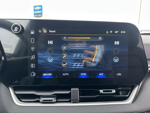 New 2026 Chevrolet Equinox LT w/ Convenience Package II image 35