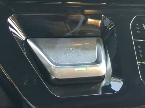 Used 2025 GMC Sierra 1500 AT4 w/ AT4 Premium Package image 29