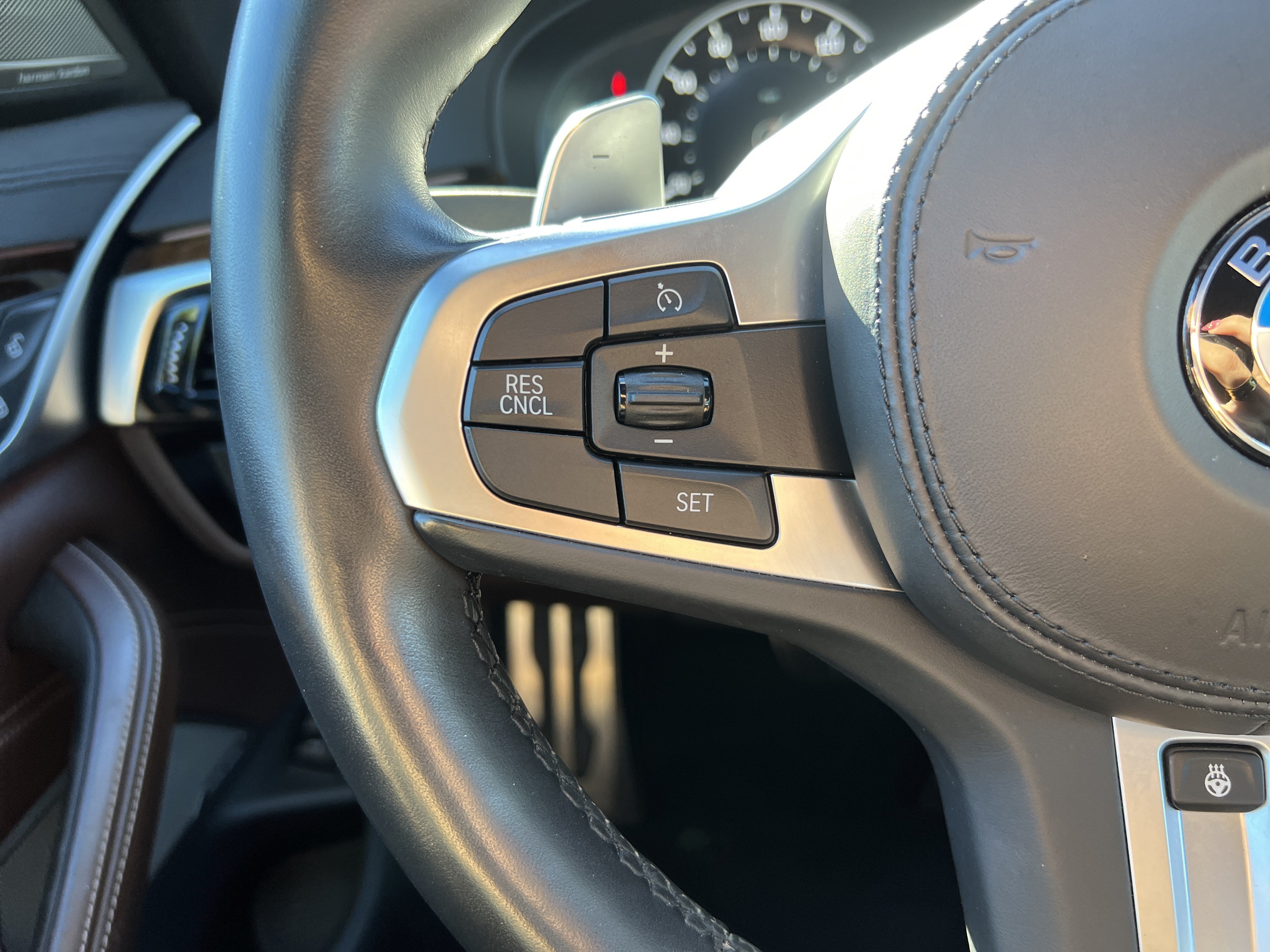 Used 2019 BMW M550i xDrive AWD/4WD image 19