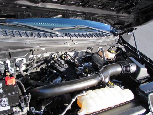 Used 2024 Ford Expedition Max Limited image 9