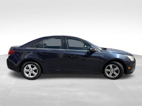 Used 2014 Chevrolet Cruze LT w/ All-Star Edition FWD image 6