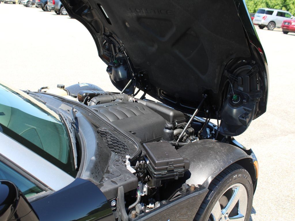 Used 2009 Pontiac Solstice Convertible w/ Preferred Package RWD image 11