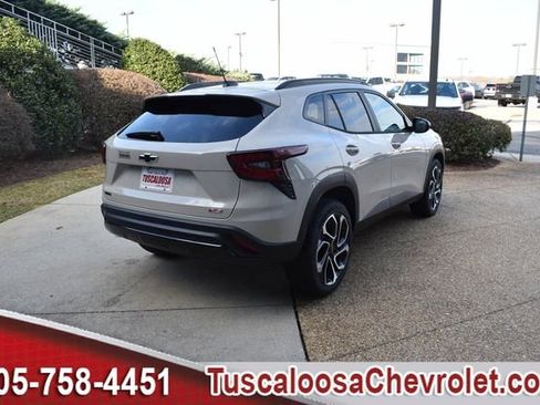 New 2026 Chevrolet Trax RS w/ Sunroof Package image 10