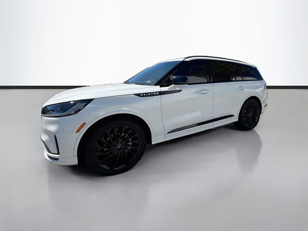 Used 2025 Lincoln Aviator Reserve w/ Luxury Package RWD image 1