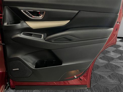 Used 2019 Subaru Ascent Limited image 17