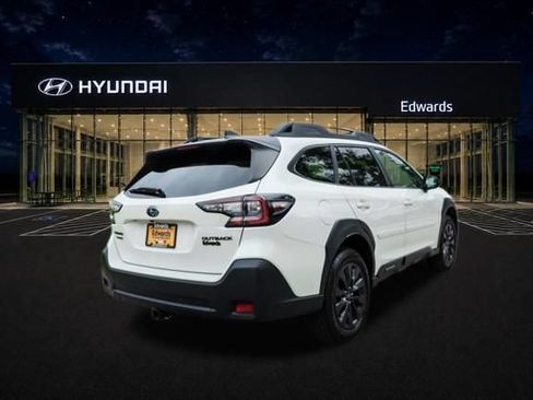 Used 2023 Subaru Outback Onyx Edition AWD/4WD image 8